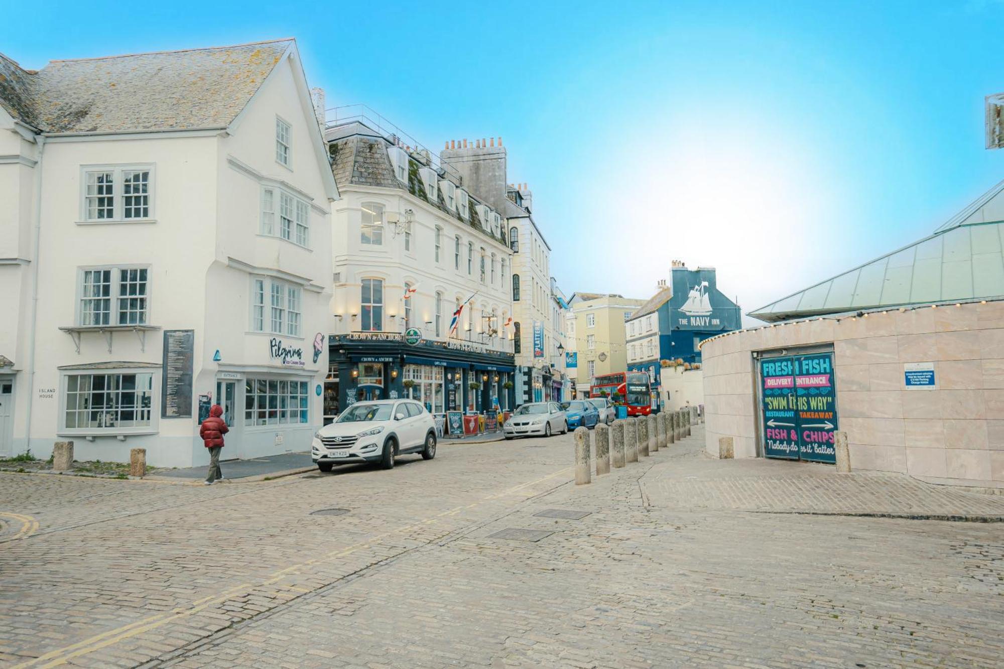 Appartamento Super Duplex With Free Parking Plymouth Esterno foto